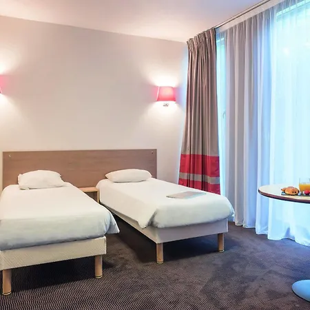 Appart'city Confort Grand Palais Apart-hotel